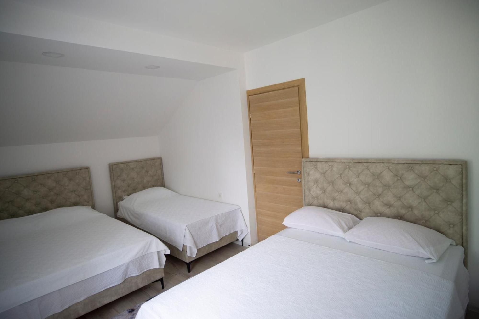 Luxury Apartments Milicevic Trebinje Exterior foto